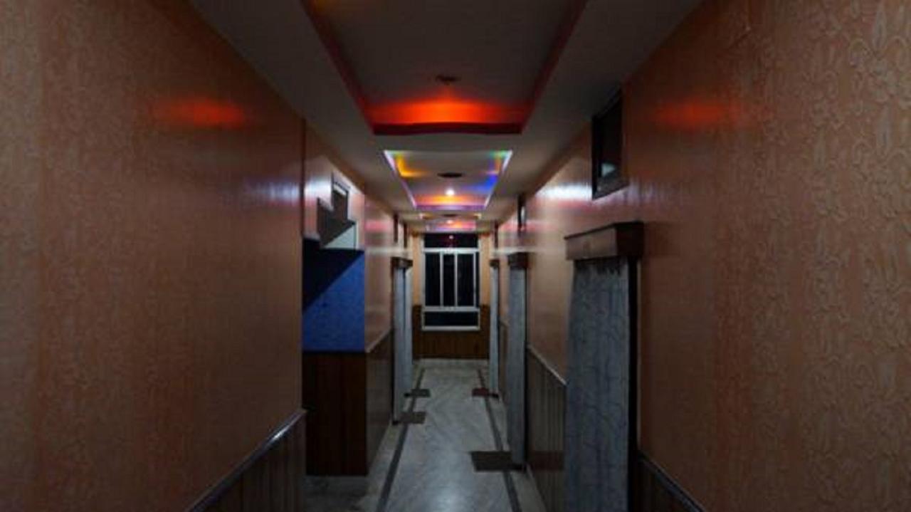 Hotel Arnab 迪卡 外观 照片